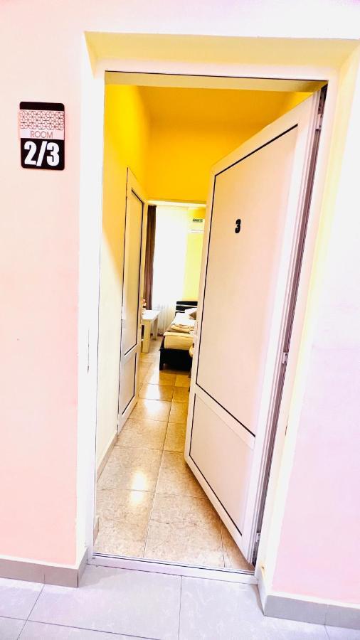 Marnar Hotel 耶烈万 外观 照片