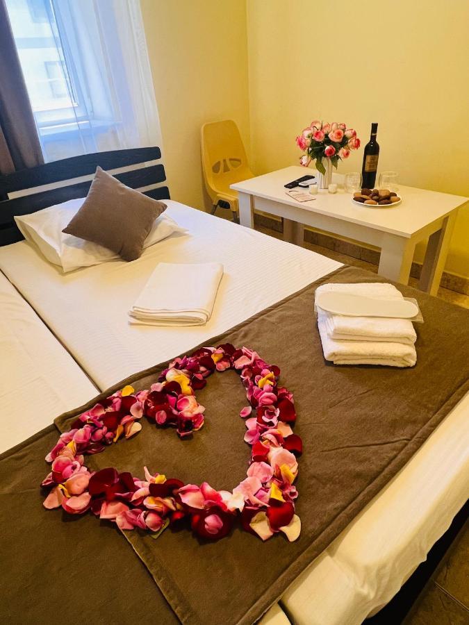 Marnar Hotel 耶烈万 外观 照片
